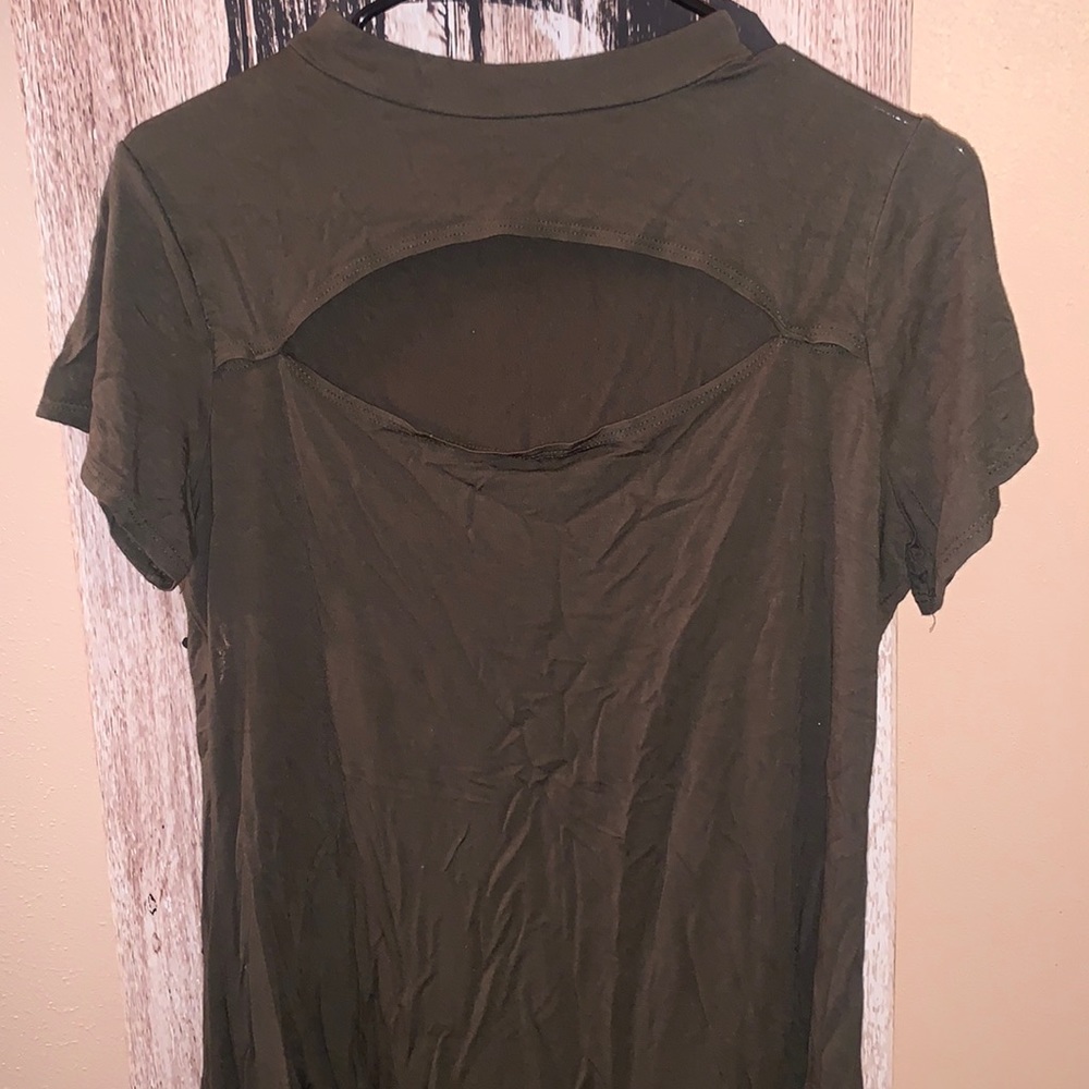 Juniors XL Olive Green Cut Front Top